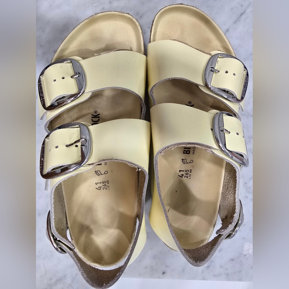 Lightly Worrn Birkenstock Milano Big Buckle Sandals size 41 (Womens 10)